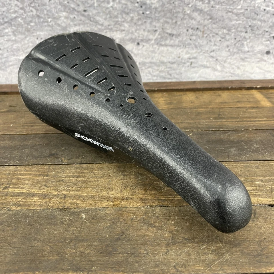 Asiento de bicicleta BMX Schwinn negro vintage sillín de bicicleta de carretera perforado años 80 90 Foto 2 de 4