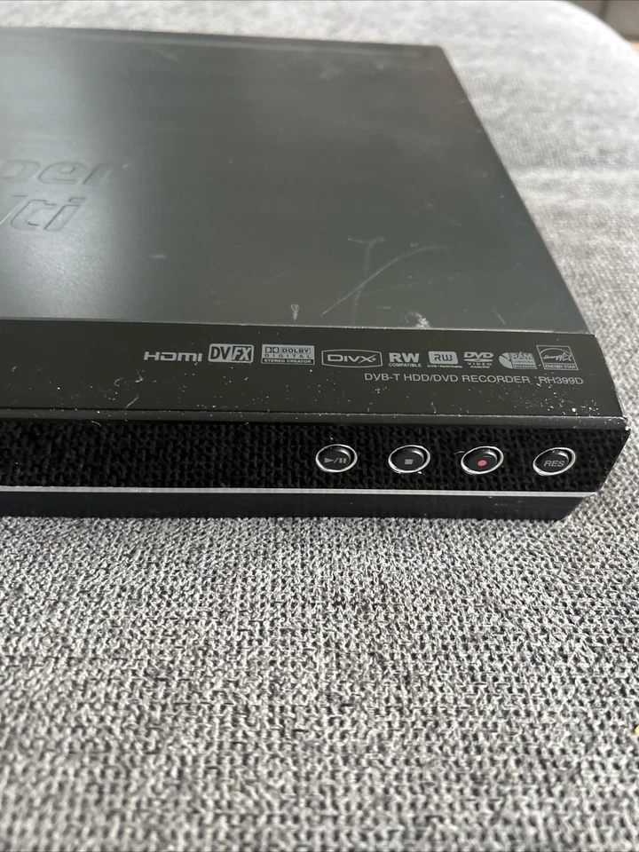 LG DVB-T HDD DVD Recorder RH399D - Image 3 of 4