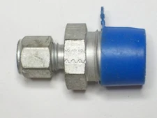 1- Parker Steel CPI Connector, 1/4"Tube x 1/2" Male NPT, 4-8 FBZ-S  