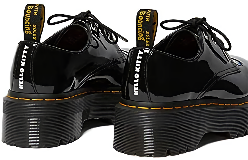 Hello kitty Dr.Martens heart oxford loafer 60th anniv Quad 3 Hello kitty Dr.Martens heart oxford loafer 60th anniv Quad 3
