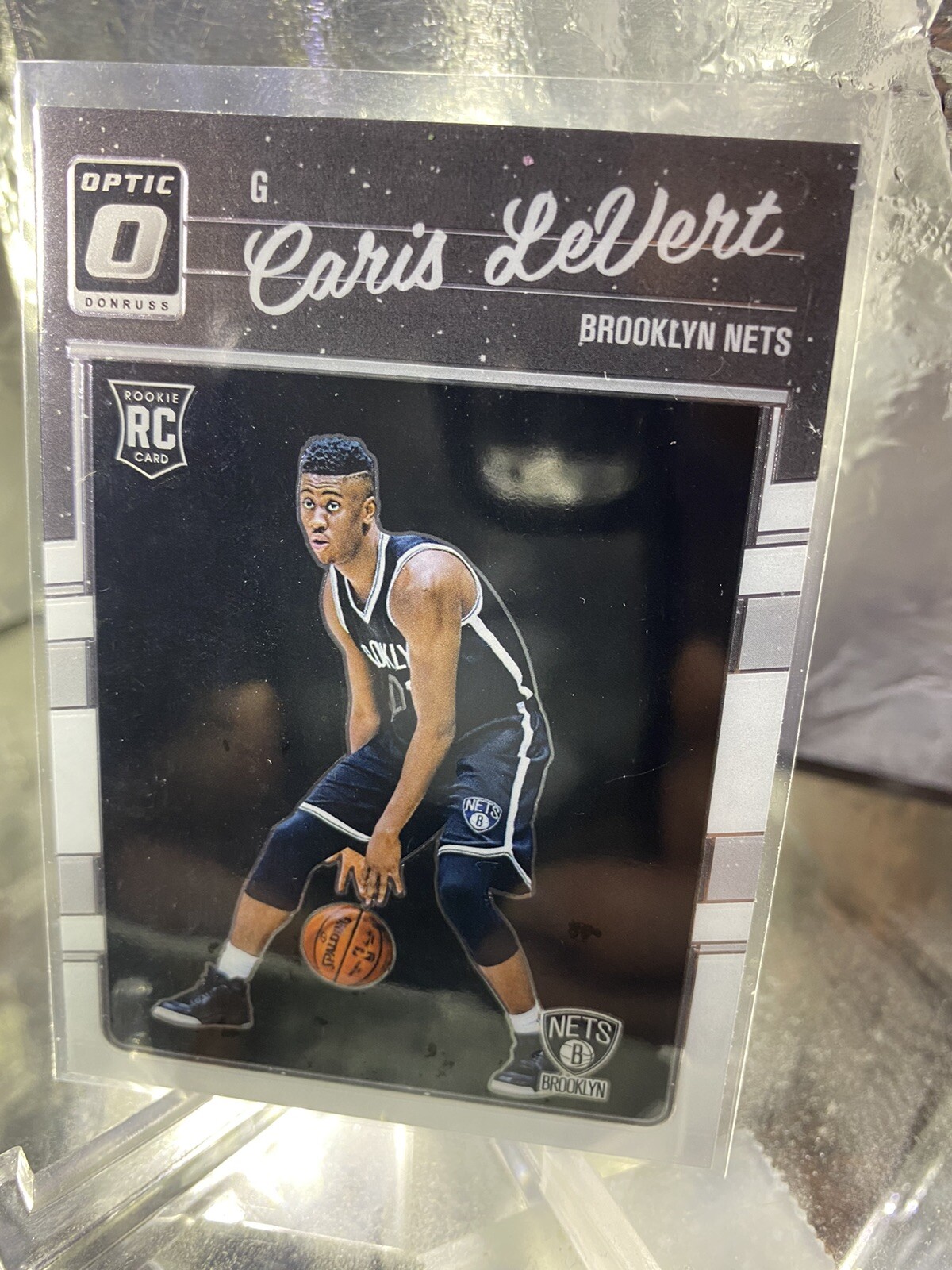 2016-17 Donruss Optic - Caris LeVert (RC) - Base Rookie - Nets - #167