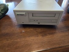 SEAGATE STD68000N DDS-2 4/8GB EXTERNAL DAT TAPE DRIVE 50 PIN SCSI CONNECTION