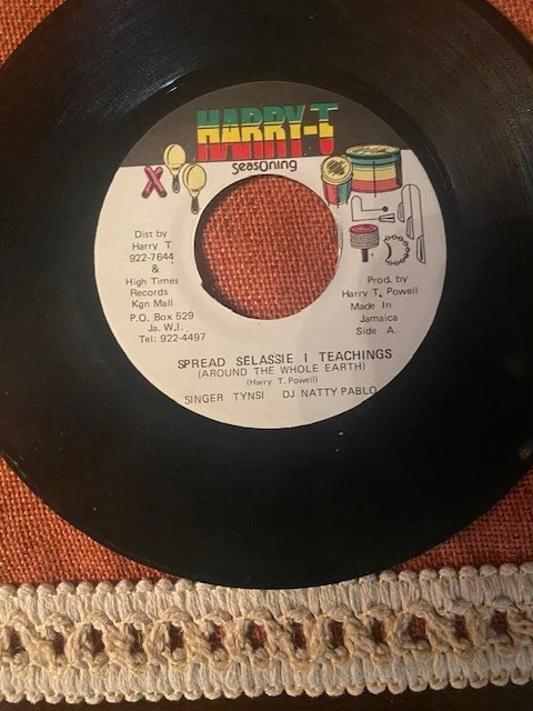 TYNSI & NATTY PABLO Spread Selassie I STRANGER COLE, CHINNA, KEN BOB (Single 45) - Image 2 of 3