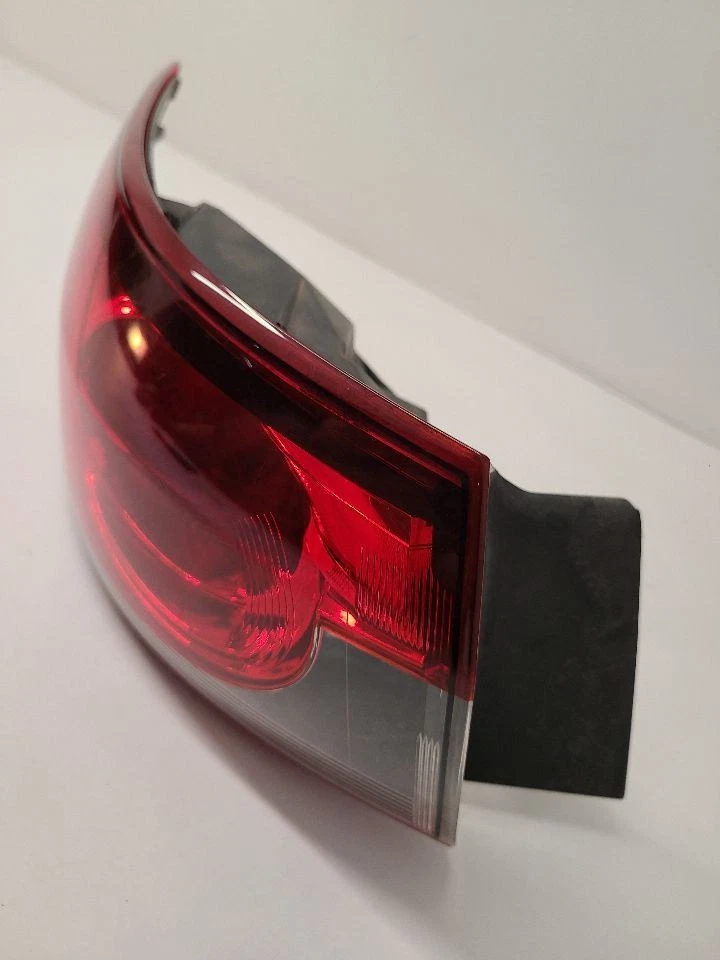 14-17 MAZDA 6 LH Driver Luz Trasera Cuarto Panel Montado Múltiples LED Foto 2 de 4