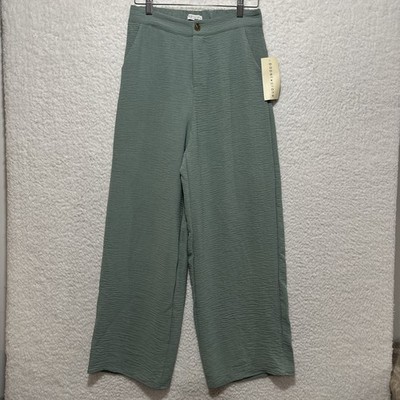 Paper Crane Women's Size L Green Wide Leg Pants Pull-On Flat Front NWT