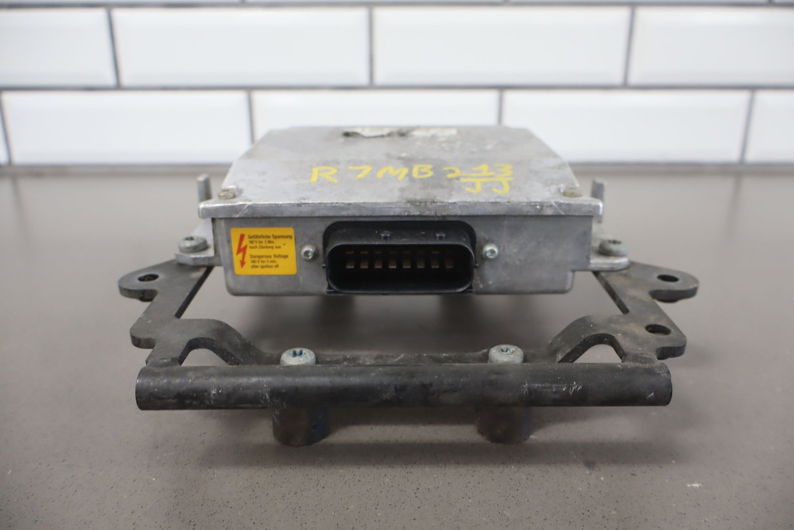 Maybach 57 2007 Electronic control unit