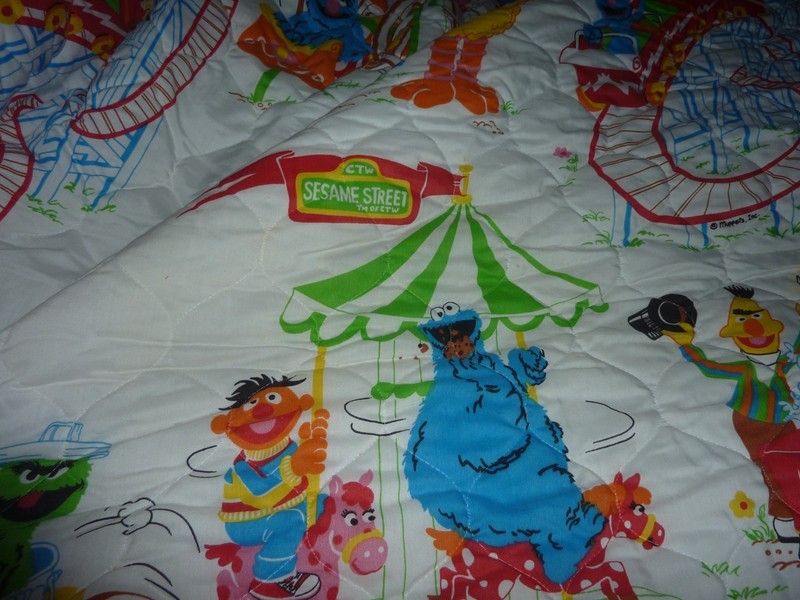 VINTAGE J C PENNEY SESAME STREET AT THE FAIR FULL BEDSPREAD RARE