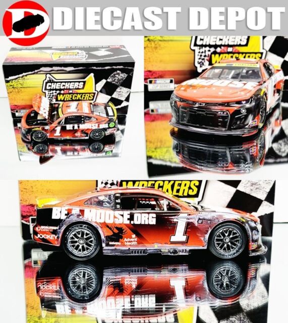 ROSS CHASTAIN 2022 MARTINSVILLE RACED CHECKERS OR WRECKERS MOOSE 1/24 ACTION
