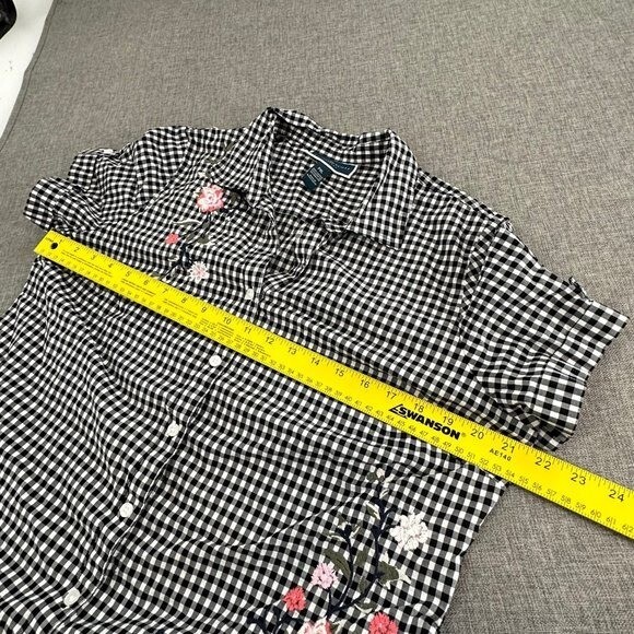 Karen Scott Gingham Button Down Top Embroidered F… - image 8