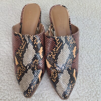 Universal Thread Shoes Womens 6 Faux Snake Skin Mule Slip On Heeled Casual City