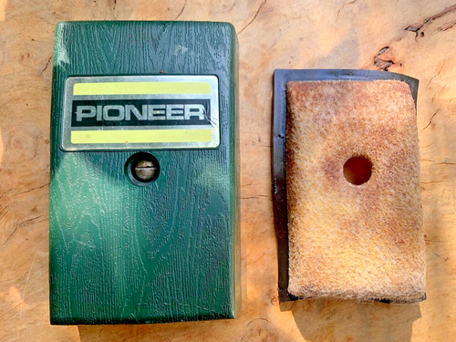 Pioneer Chainsaw 970 P25 P26 P28 1074 Holiday 2 Top Air Filter Cleaner & Cover