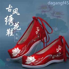 1 pair Hanfu Shoes Ancient Costumes Shoes Ethnic Style Embroidered Dance