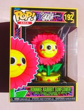 Funko Pop! Asia Mindstyle Ron Englis Ronnie Rabbit Sun Flower #192 Black Light