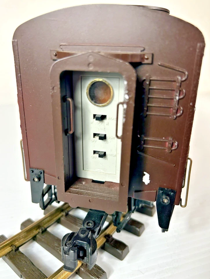 ARISTOCRAFT Polk REA 22002 - Canadian Pacific #2002 Alco FA-1 DC G Scale - Image 4 of 4