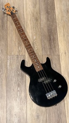 DRIVE Wildfire P Bass Guitar - Short Scale - Precision 4-String Black