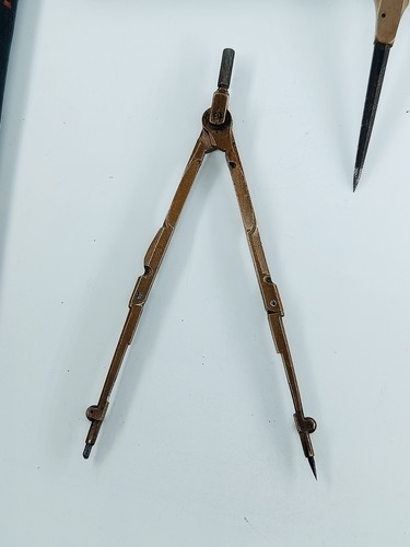 Antique Brass Naval Cartography Tool Compass And Proportions - Picture 10 of 15
