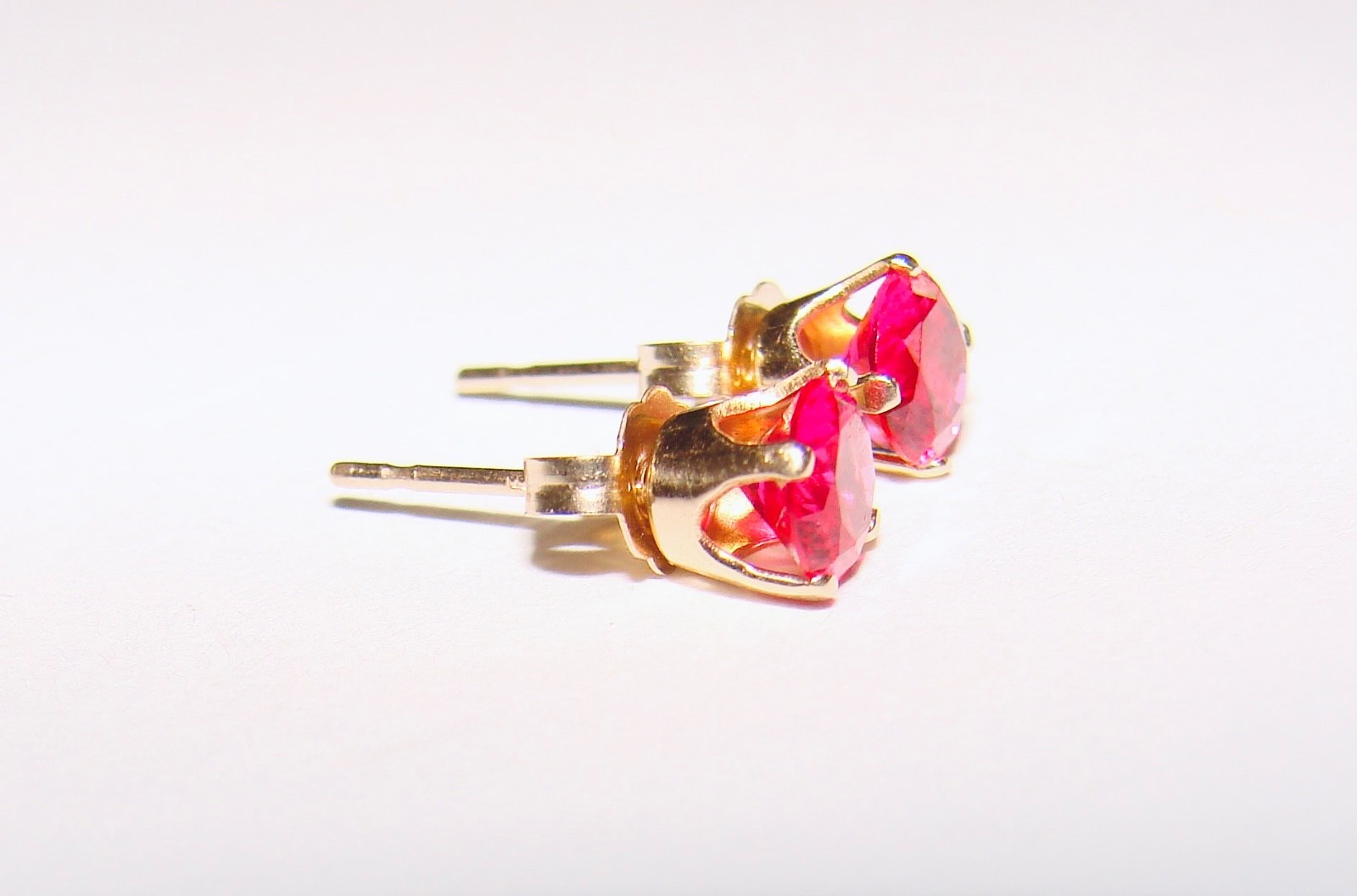 14K YELLOW GOLD RED RUBY ROUND STUD EARRINGS 5MM … - image 5