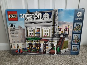LEGO Creator Expert Parisian Restaurant 10243 With Box And Manuals