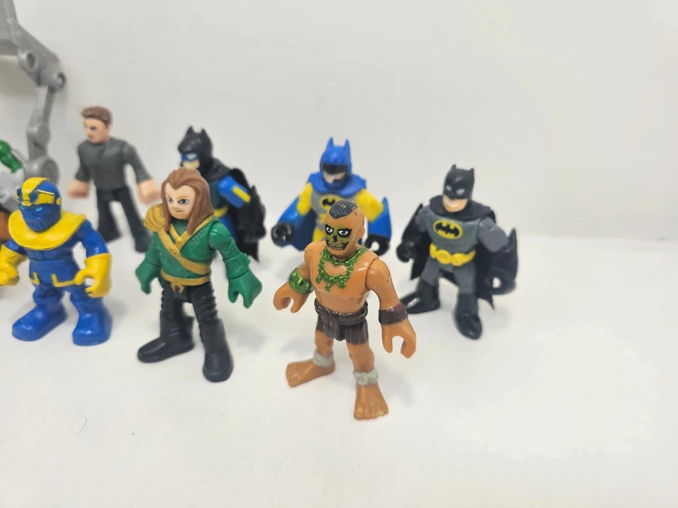 Lote de 10 bonecos Imaginext super-herói Marvel DC Comics Batman Hulk Star Wars - Imagem 3 de 4
