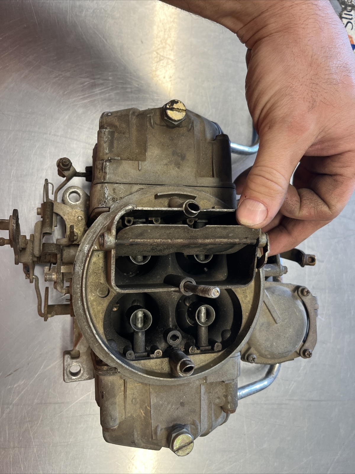 HOLLEY 33102 780 CFM VACUUM SECONDARY AUTOMATIC CHOKE 4BBL CARBURETOR