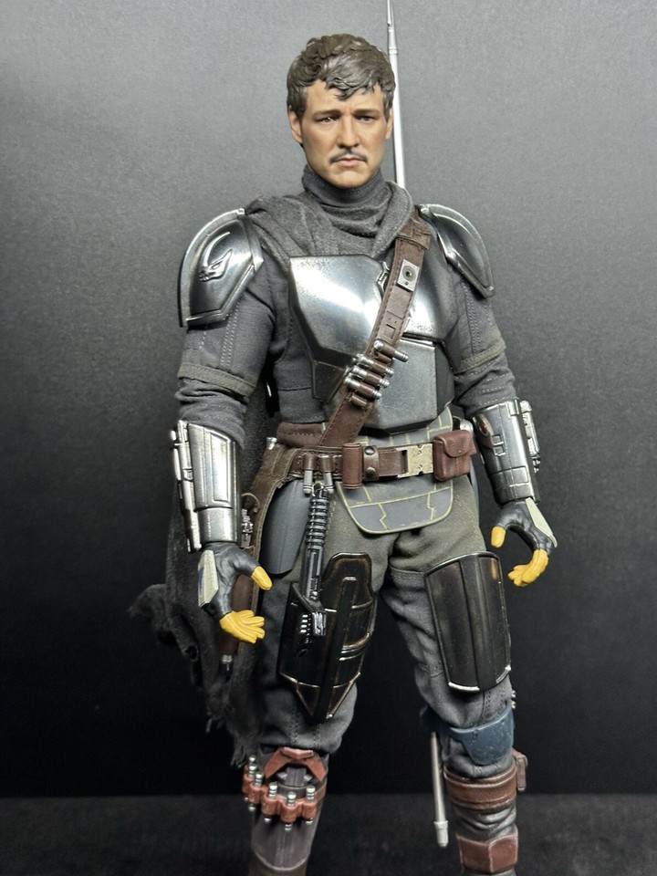 Hot Toys Star Wars Mandalorian TMS051 1/6 Figure Chrome eBay