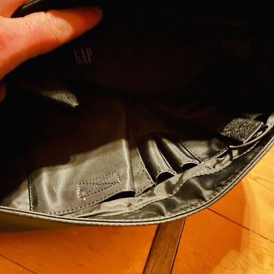 Gap Black Messenger Bag, Approx 12