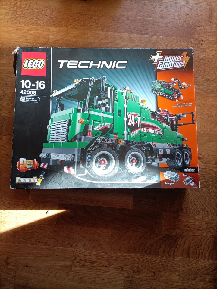 LEGO Technic 42008 Service Truck, foto 1 di 4