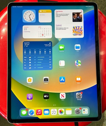 Apple iPad Pro 12.9" 6th Gen 512GB Silver - A2764 -mp623ll/a