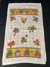 Vintage 1986 Fieldcrest Hand Towel Mrs. Grossman Stickers Bears USA Estate