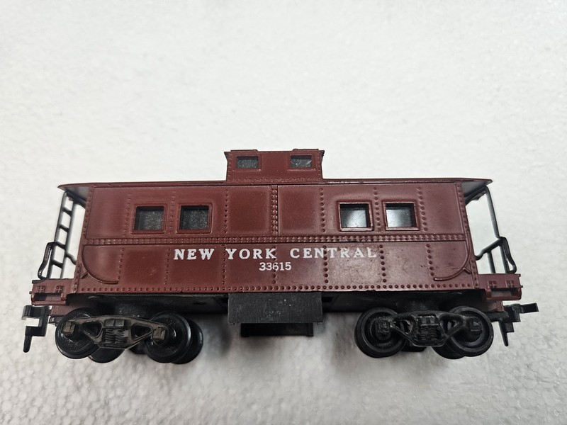 Gilbert/American Flyer HO  # 33615 NYC Caboose