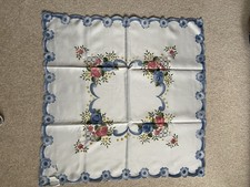 BNWT Vintage Style Floral Tablecloth & 4 Napkins Blue Rose 36x36 Set