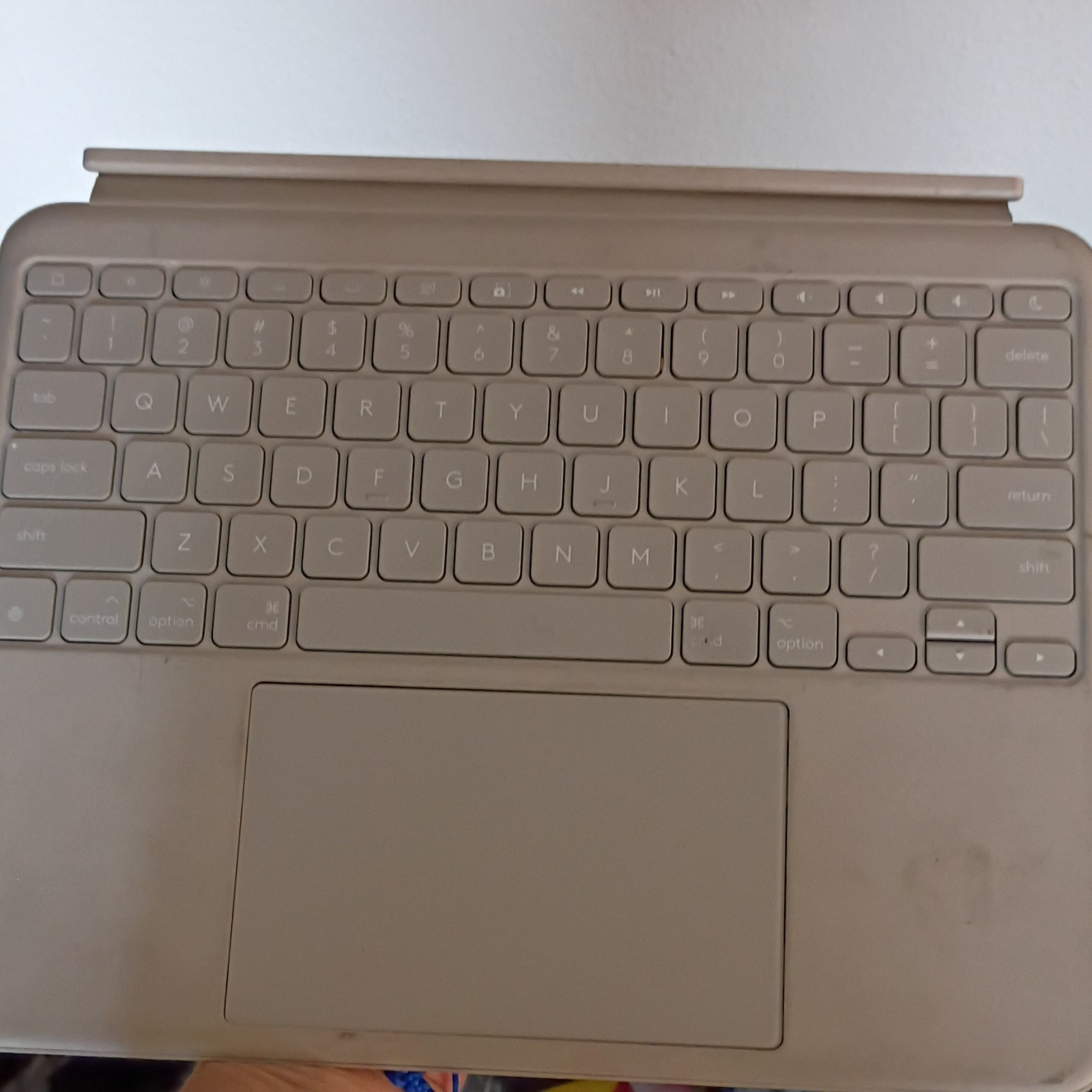 Logitech Combo Touch Keyboard Folio Case Gray Touchpad Integrated Stand