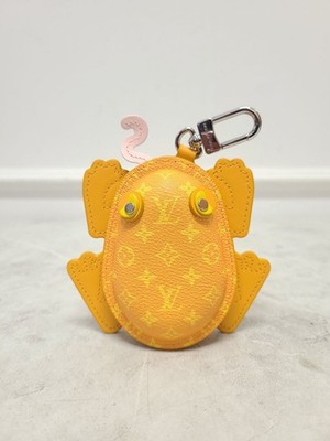 Louis Vuitton Schlüsselanhänger Gelb Monogram LV Frosch Taschenanhänger 130003776