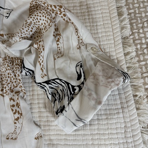 Jane and Delancey Top Womens 2X Plus Novelty Tiger Cheetah Safari Cat Roll Tab - Picture 2 of 15