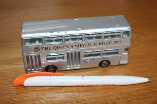 Vintage Dinky Atlantean bus Queens Silver Jubilee 1977 #297 toy antique 1952