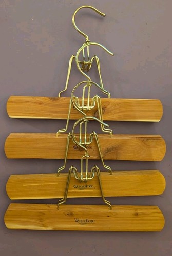 Set of 4 Woodlore Cedar Trouser Slacks Pants Hangers Clamp Type - Gold Metal
