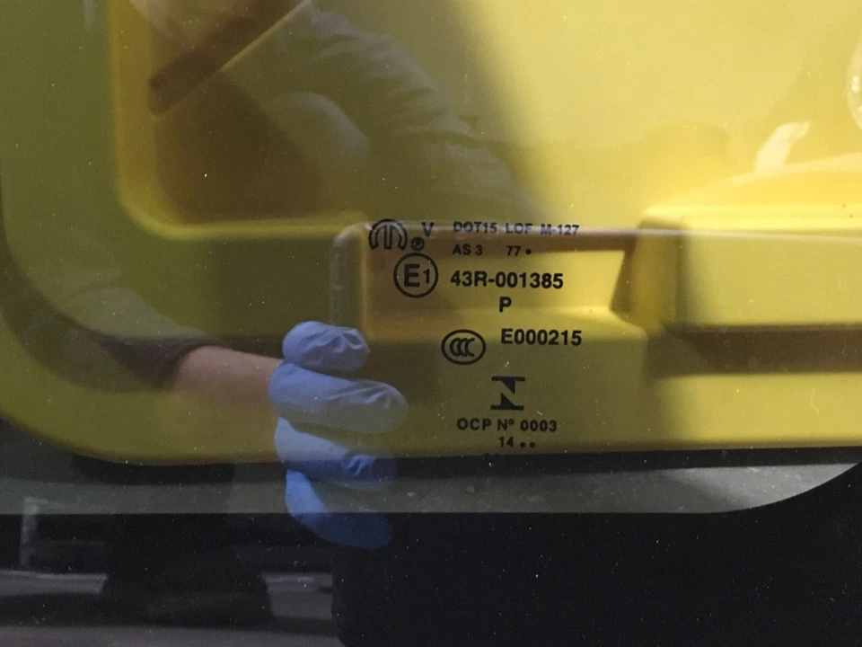 2011-2017 DODGE GRAND CARAVAN Left Driver Side Quarter Window OEM . Foto 4 de 4