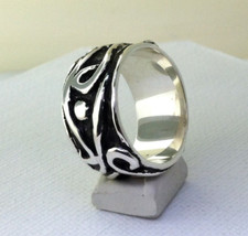Silver day  night ring