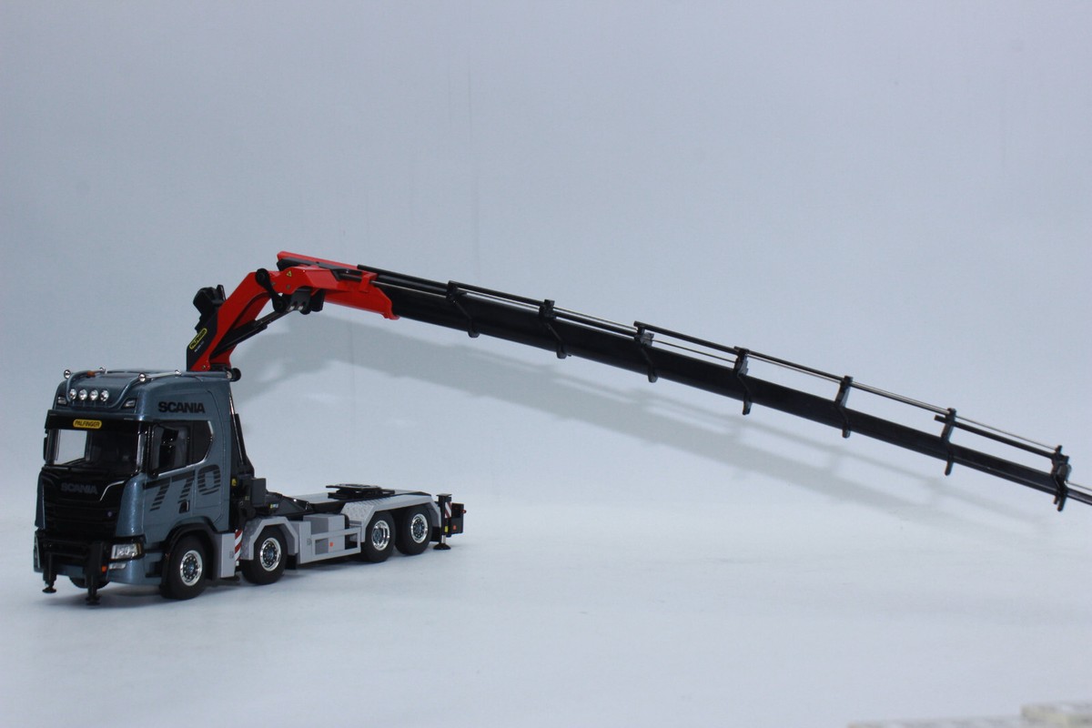 WSI 02-3567 Scania R Highline + Palfinger PK 1350 Kran 1:50