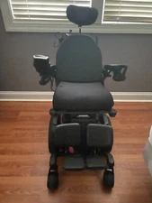 Quantum Q6 Edge 3 Stretto.  mobility Scooter.  Brand New Works Perfectly