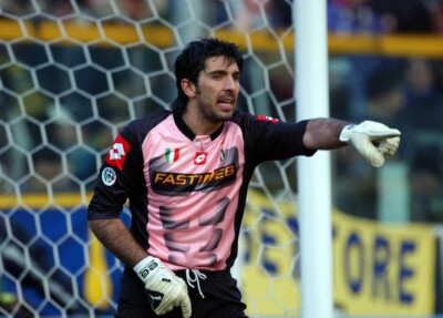 Juventus Goalkeeper 02/03 - Lotto - Pink - BUFFON #1 - Large