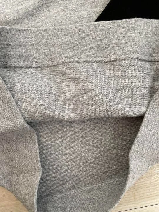 Felpa Valentino Panther maglia manica lunga 17SS rayon poliestere usata