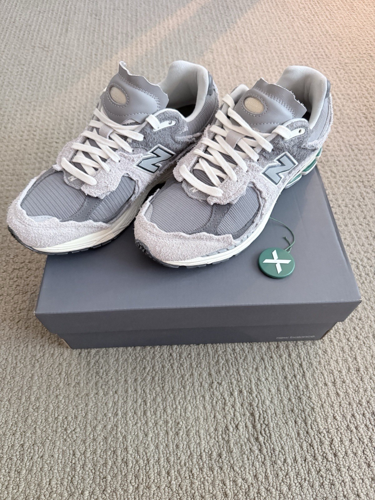 New Balance 2002R Size 9 *Excellent Condition* - Protection Pack Rain Cloud