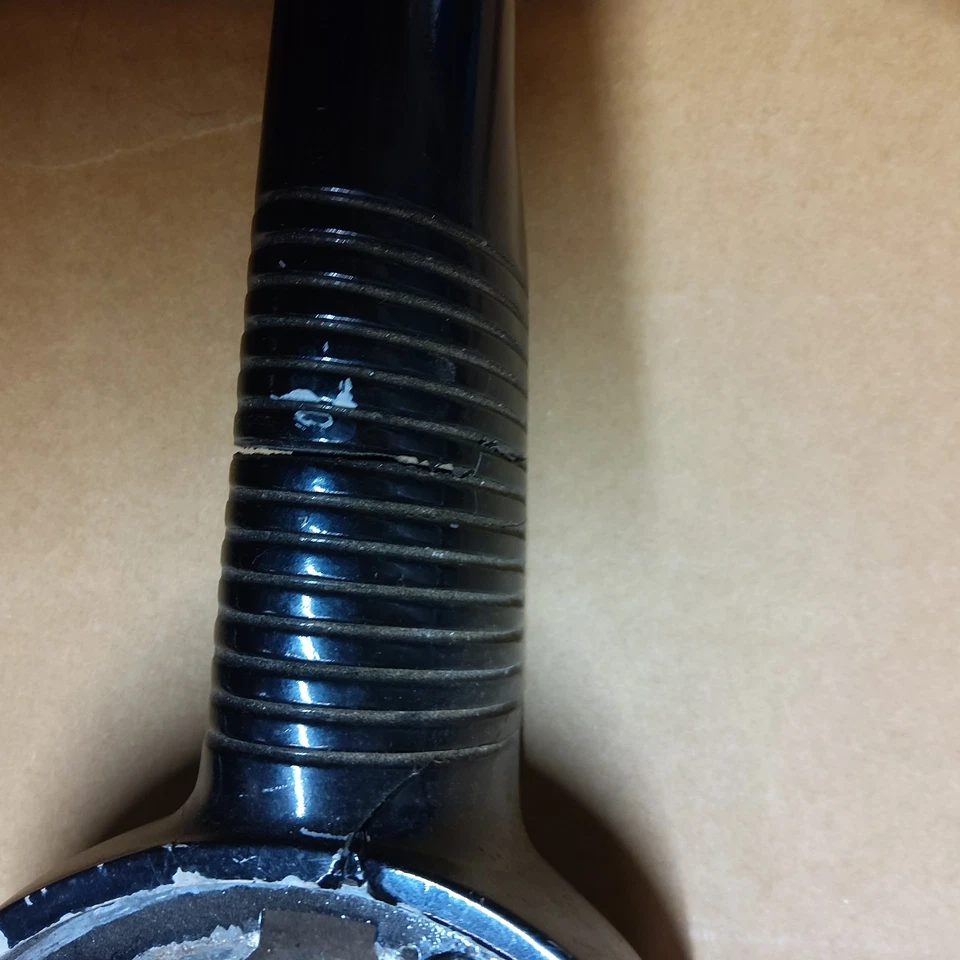 ⭐⭐⭐⭐Volante Ford 1949, Ford 1950 leer descripción del artículo Foto 3 de 4