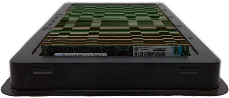 Mixed Lot of 40 23x Samsung and 17x Micron 8GB DDR3 PC3-10600R RDIMM - Image 4 of 4