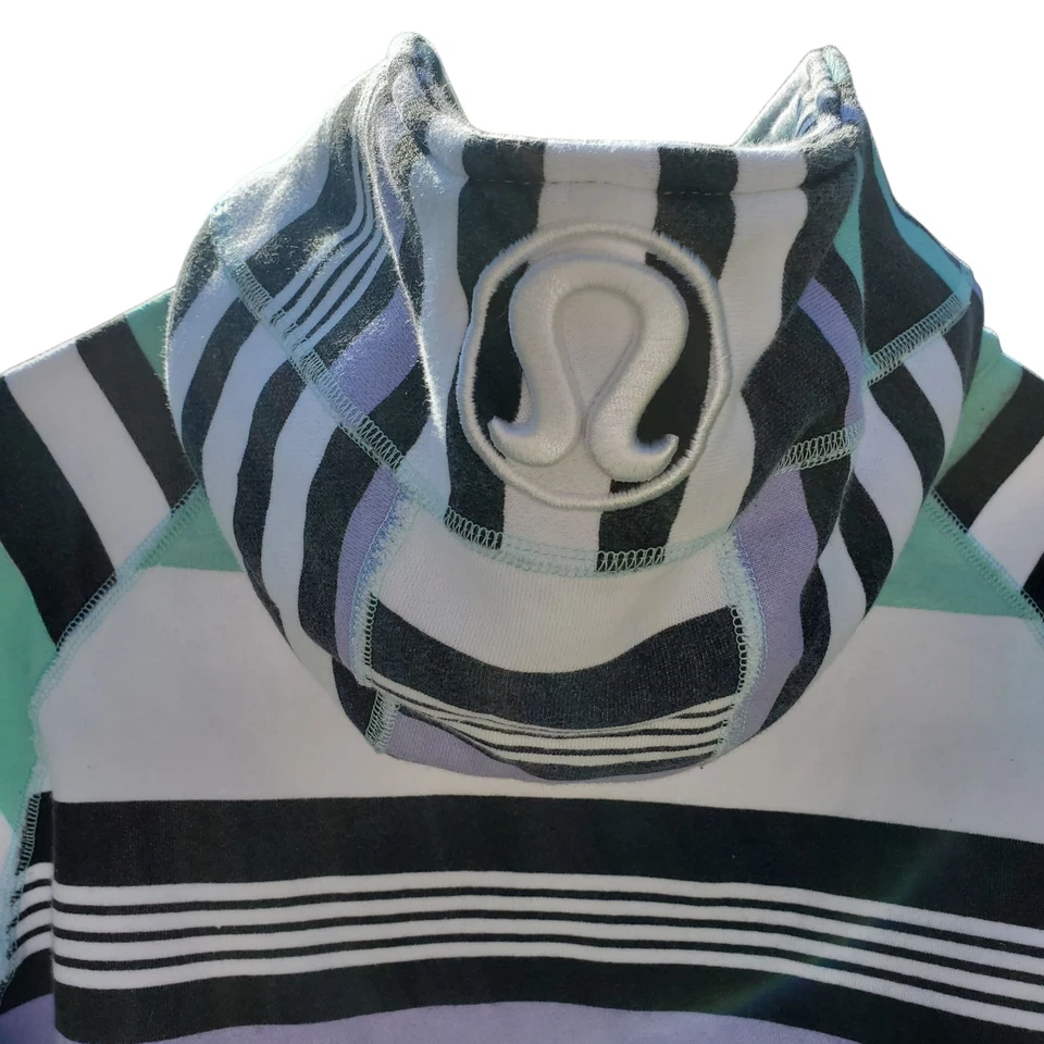 Sudadera con capucha Lululemon Scuba para mujer Aqua/Mint a rayas cremallera completa talla desconocida Foto 4 de 4