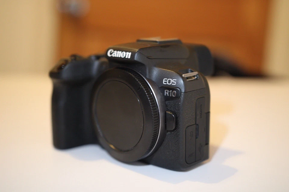 Canon EOS R10, photo 4 of 5