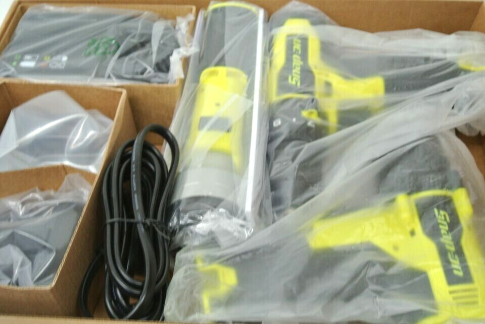 New Snap-on™ 14.4V 3/8 New Snap-on™ 14.4V 3/8