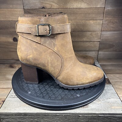 Clarks Women's Size Verona Lark Ankle Boot Heel Strap Bootie