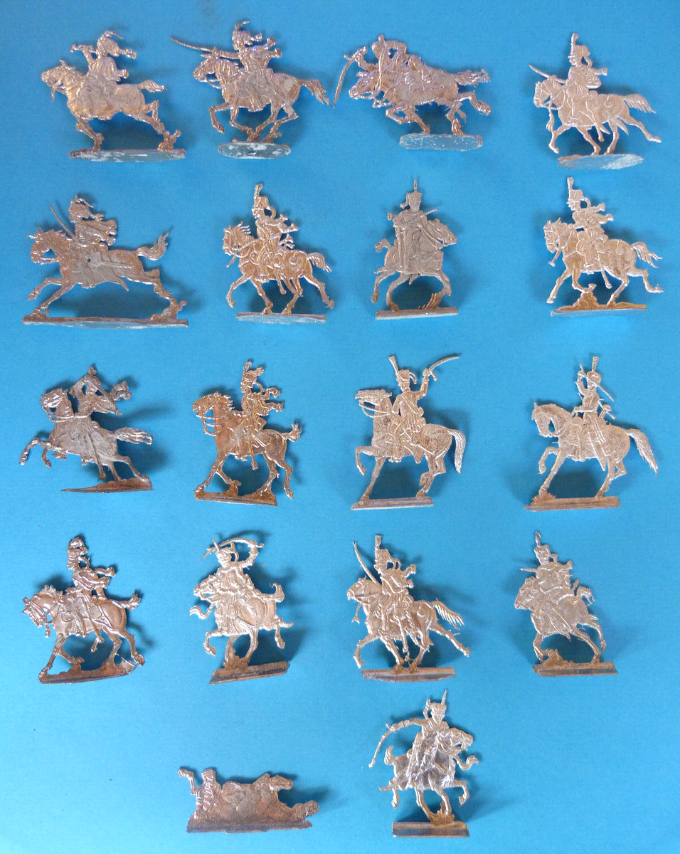 33 Figurines étain - Highlanders Ecossais Waterloo 1815 - Echelle 30mm à Peindre